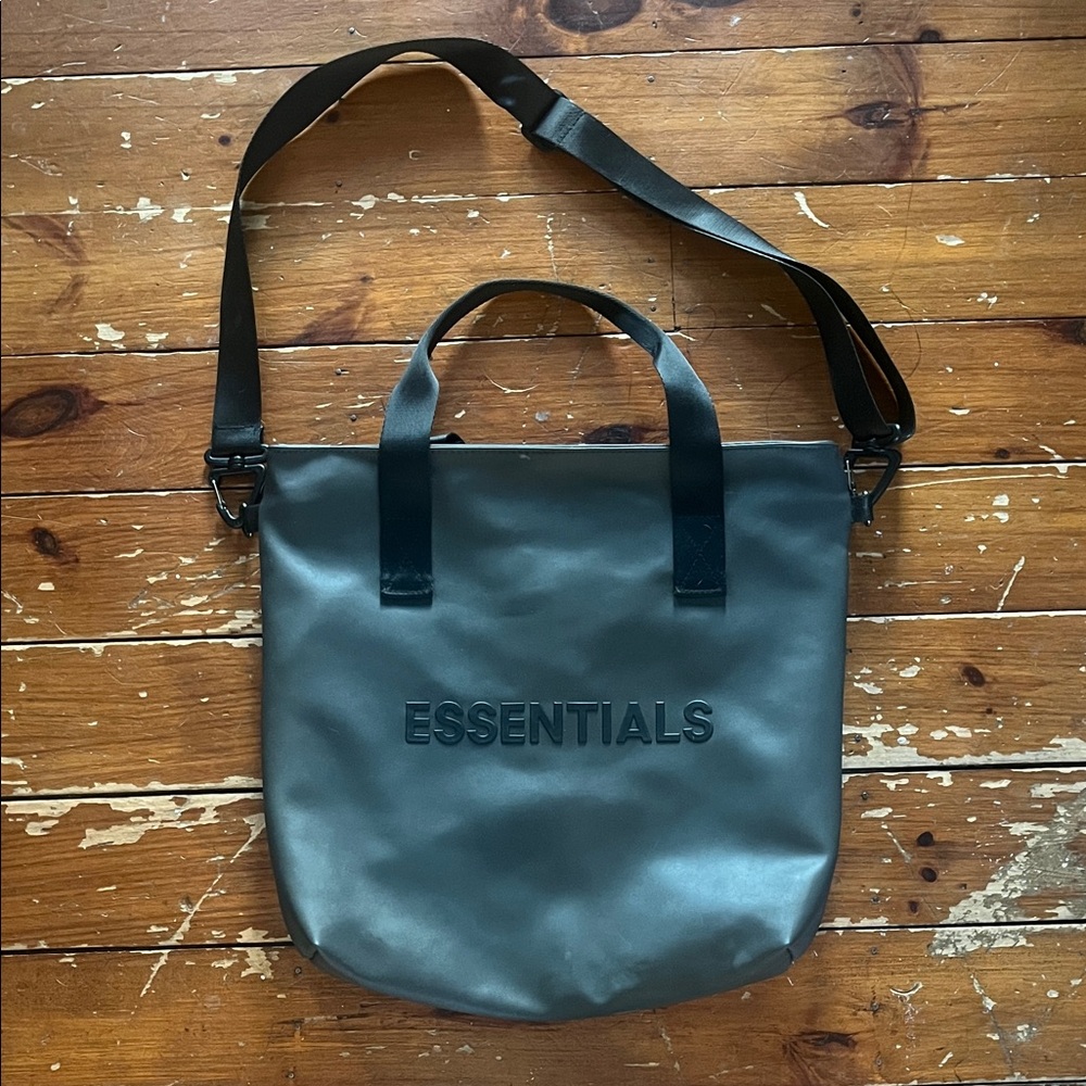 Fear of God | Essentials Charcoal Gray Messenger Bag UNISEX